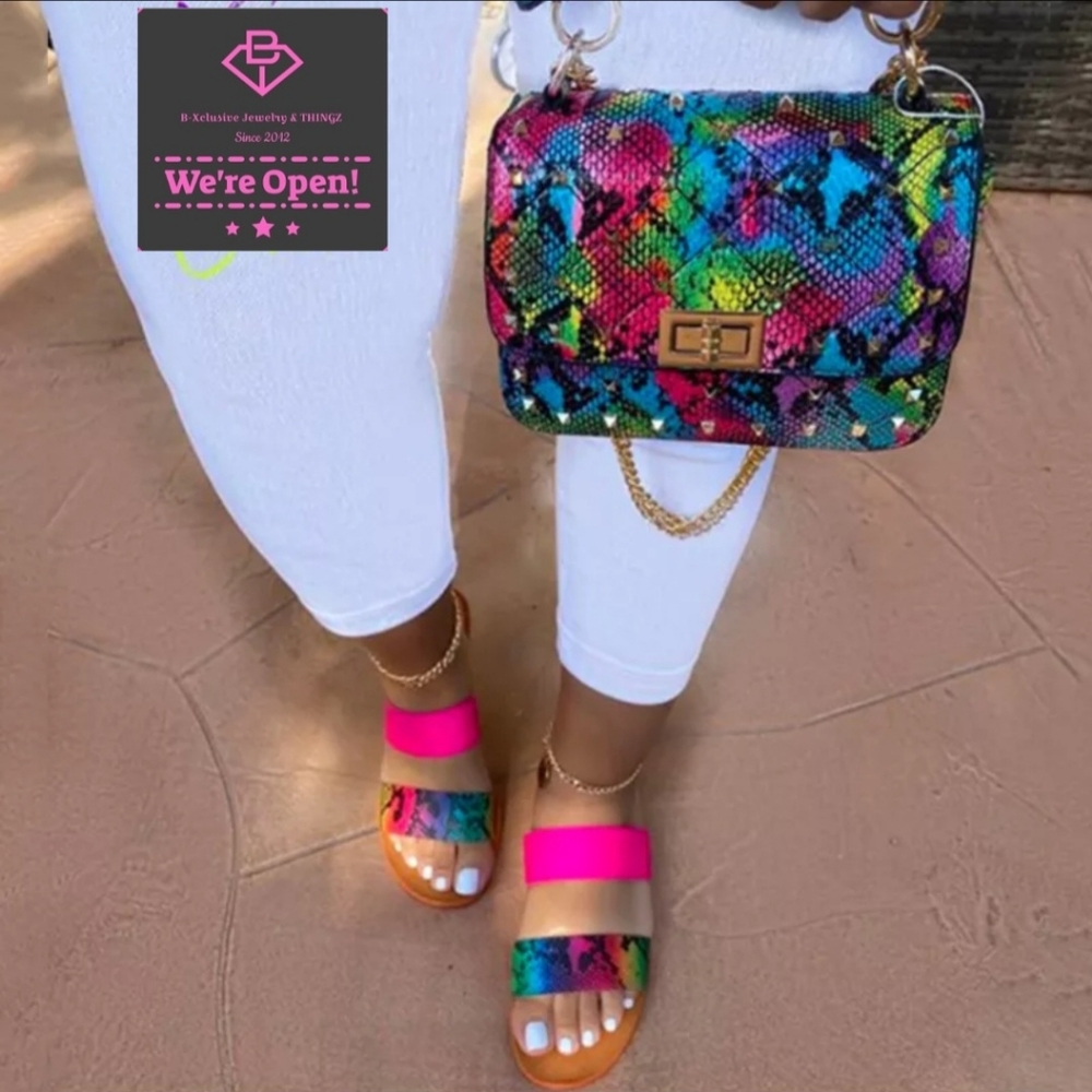 PINK SNAKESKIN SLIDES AND PURSE